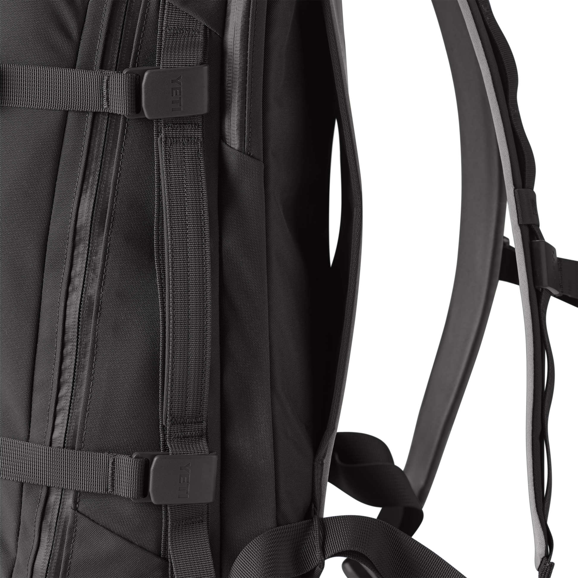 YETI Crossroads® 27L Backpack Black