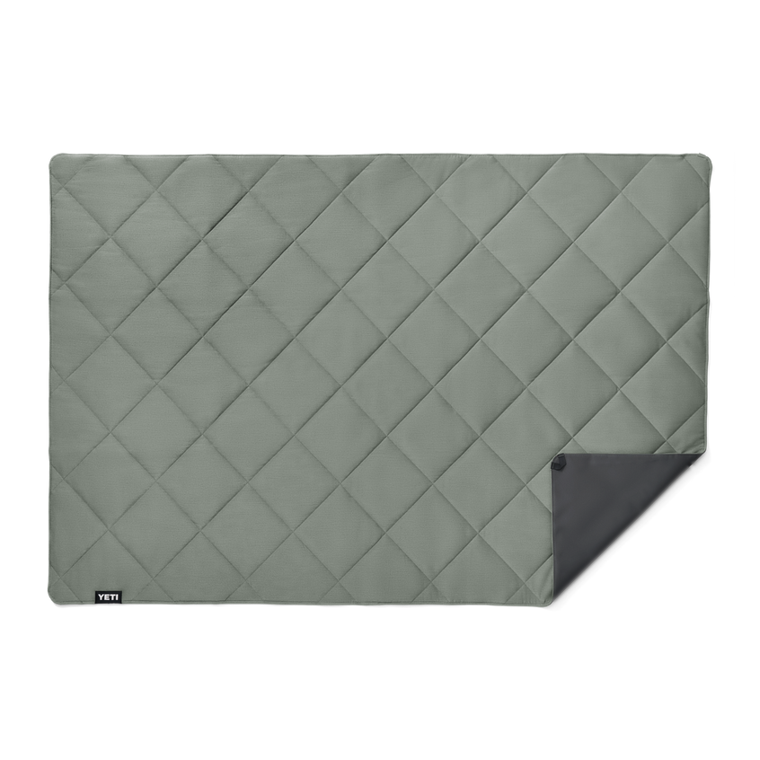YETI Lowlands® Blanket Camp Green