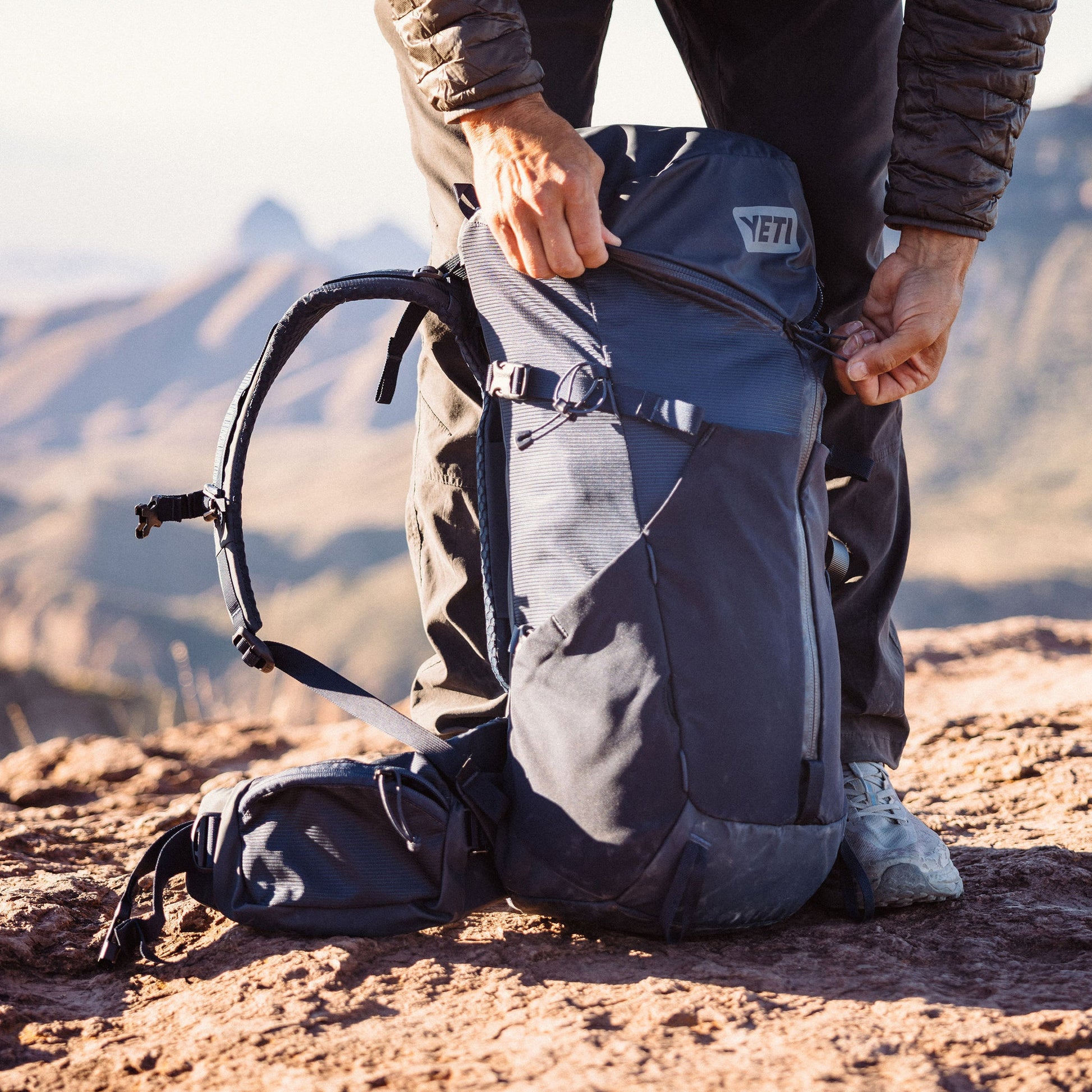 YETI Men's Skala™ 32L Hiking Pack – YETI EUROPE YETI Men's Skala™ 32L Hiking Pack – YETI EUROPE