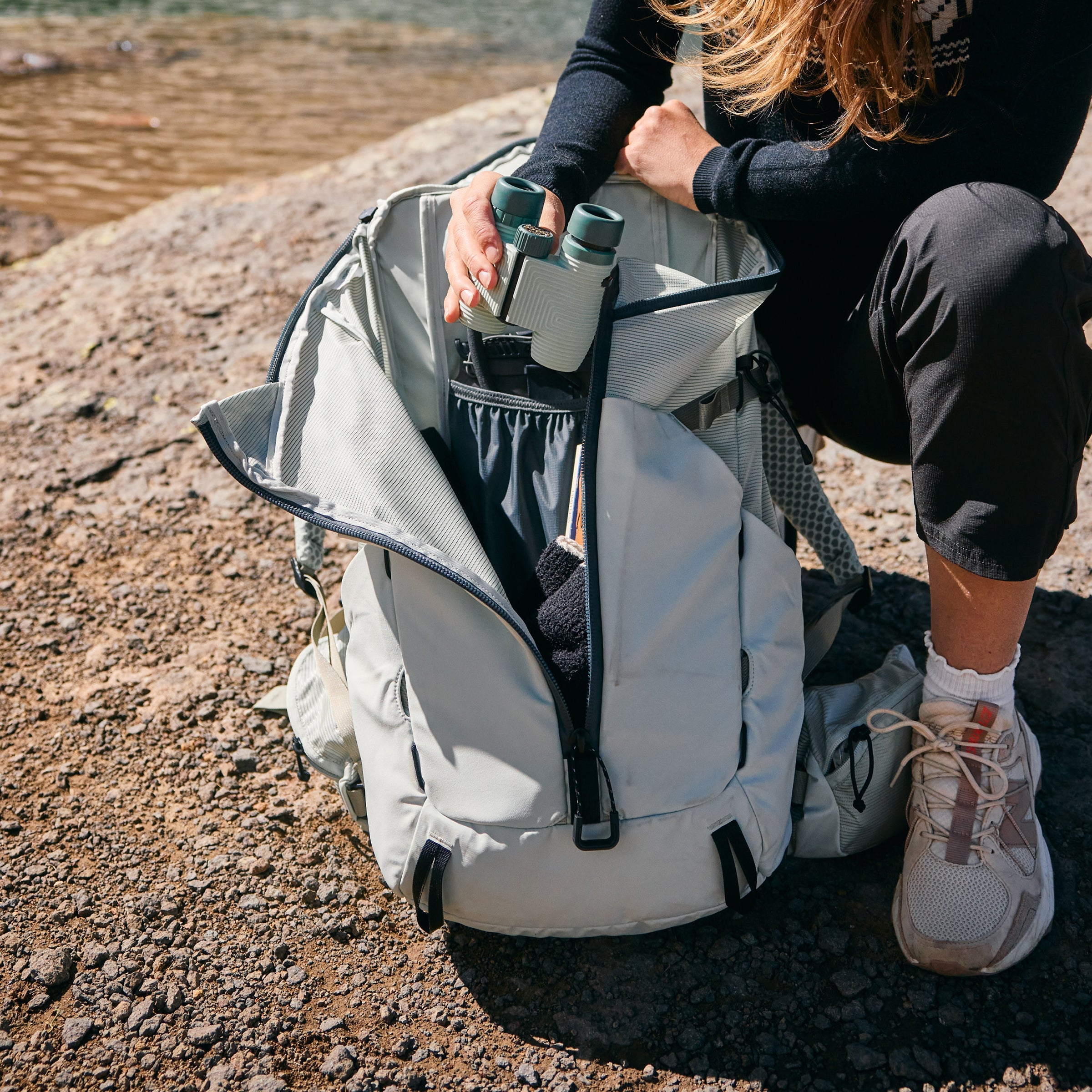 HIKEミディアムバッグ YETI Women's Skala™ 32L Hiking Pack – YETI EUROPE