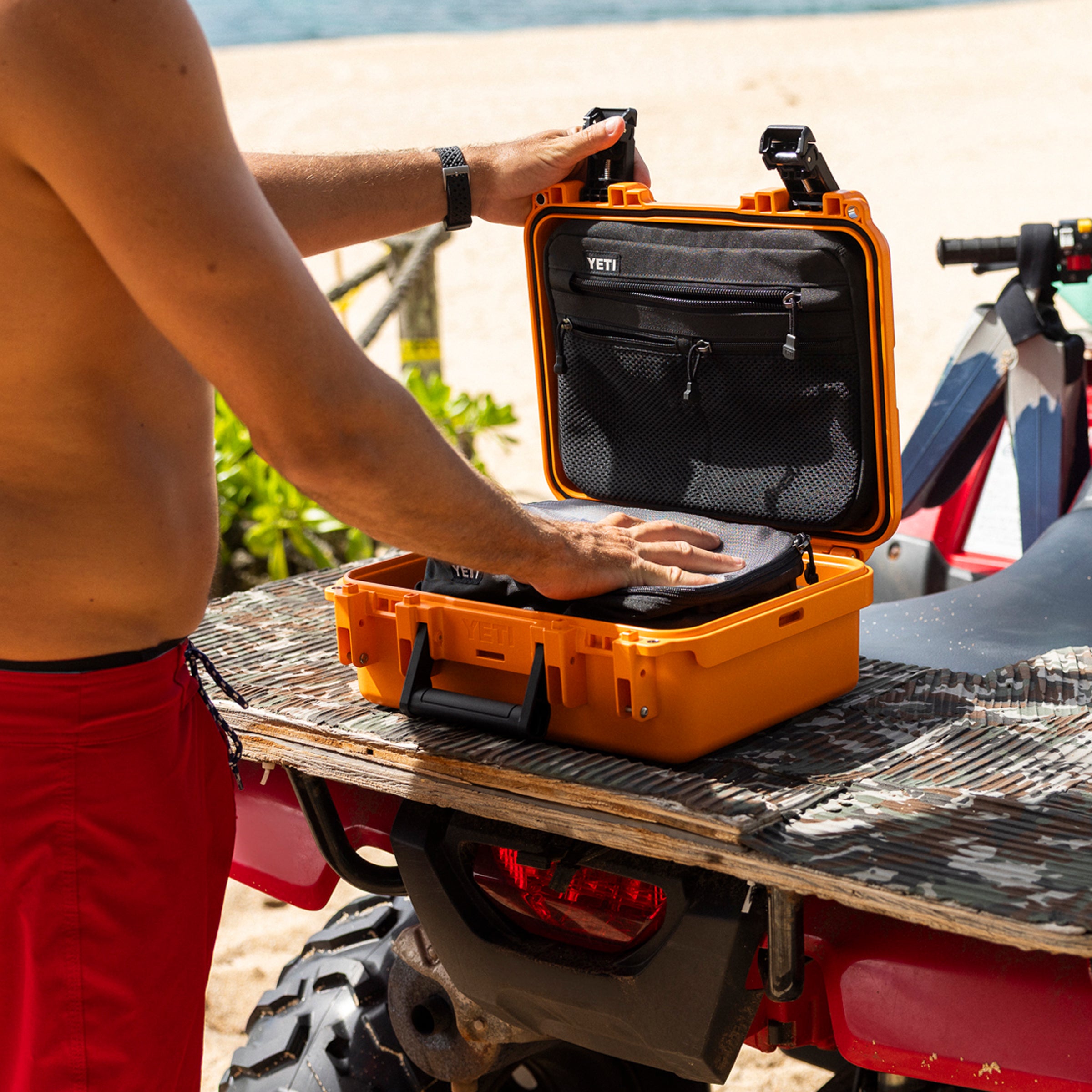 YETI LoadOut® GoBox 10 Gear Case – YETI EUROPE