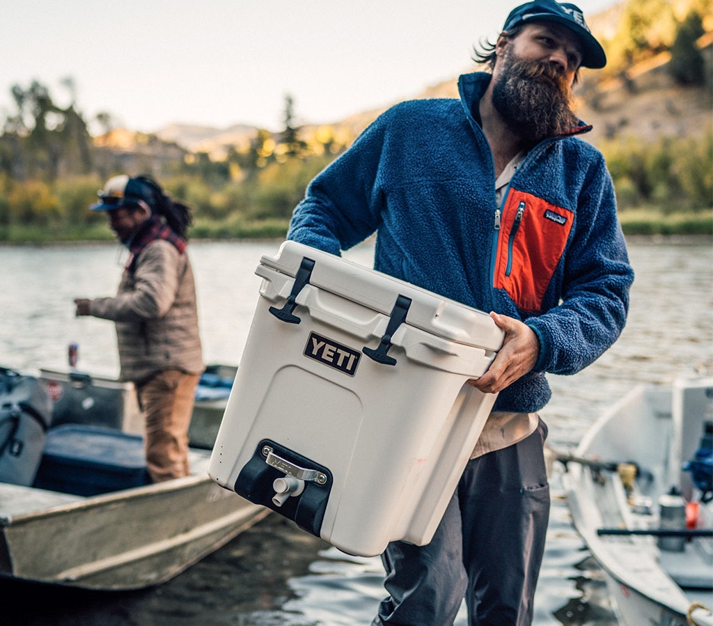Yeti drink dispenser hotsell