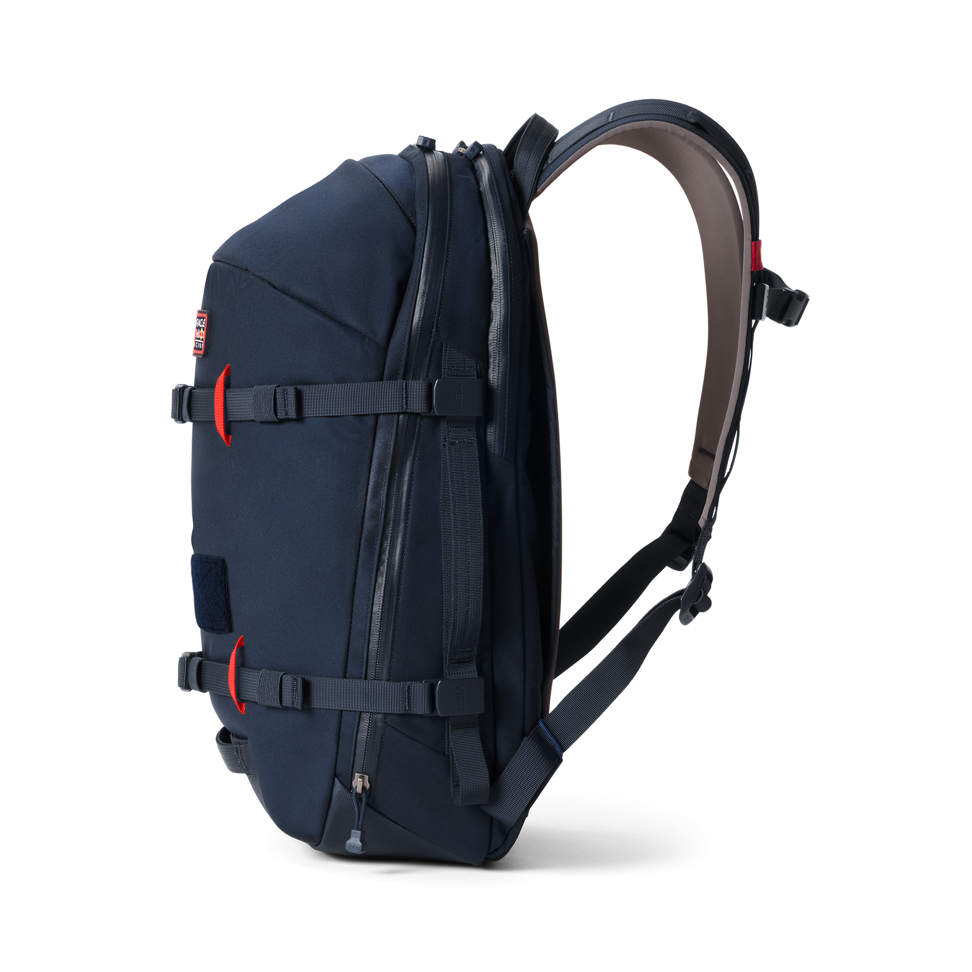 Oracle Red Bull Racing Crossroads® 27L Backpack – YETI EUROPE Oracle Red Bull Racing Crossroads® 27L Backpack – YETI EUROPE