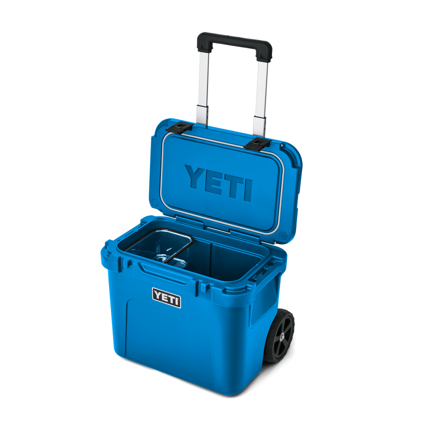 YETI Roadie® 32 Wheeled Cooler Big Wave Blue