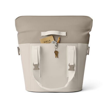 YETI Hopper® M15 Cool Bag Cape Taupe