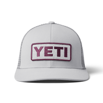 YETI Logo Badge F22 Trucker Grey