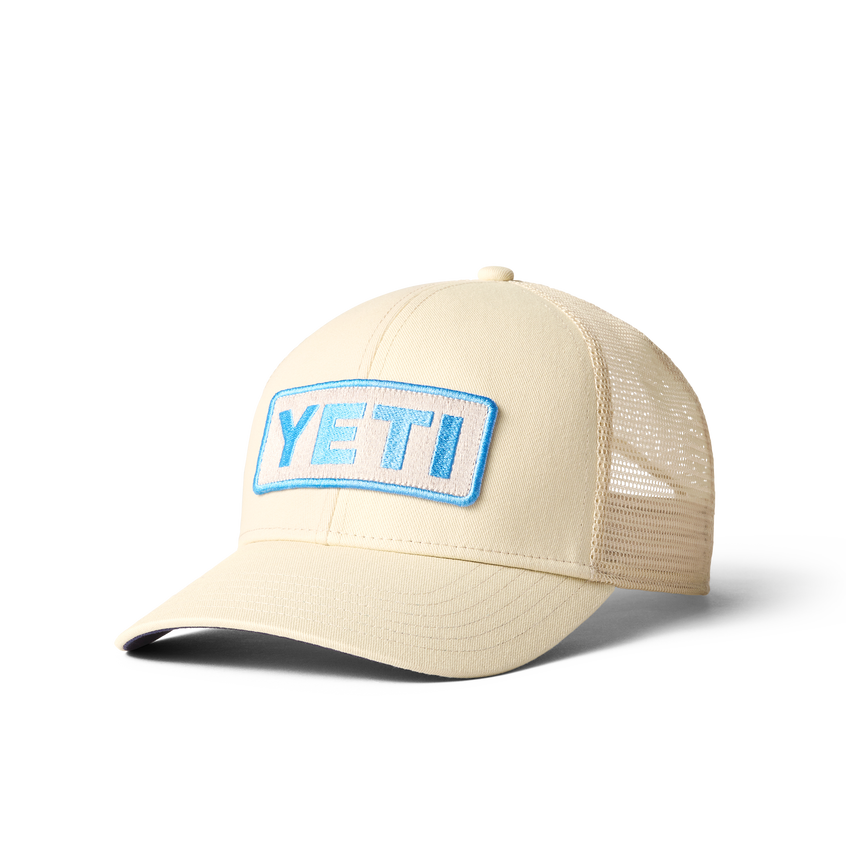 YETI Logo Badge Trucker Hat Cream